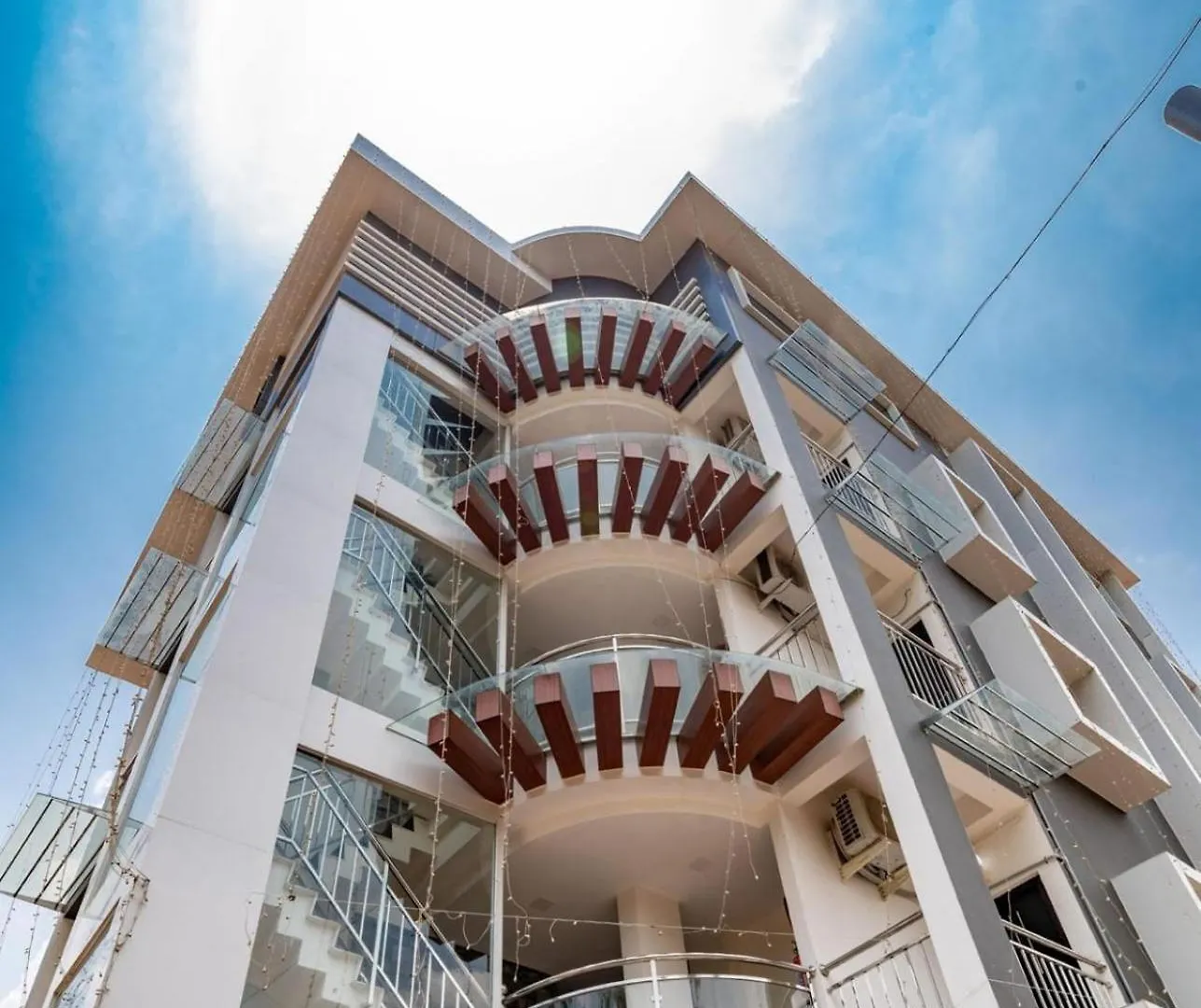 Zain Heights Luxury Apartments Shoranur